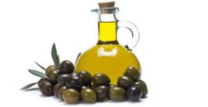 Risultati immagini per olio d'oliva